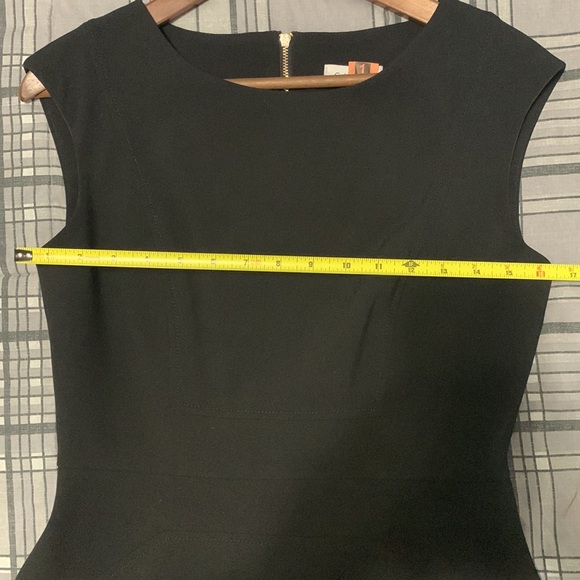 Calvin Klein dress- size 4 - Picture 5 of 7